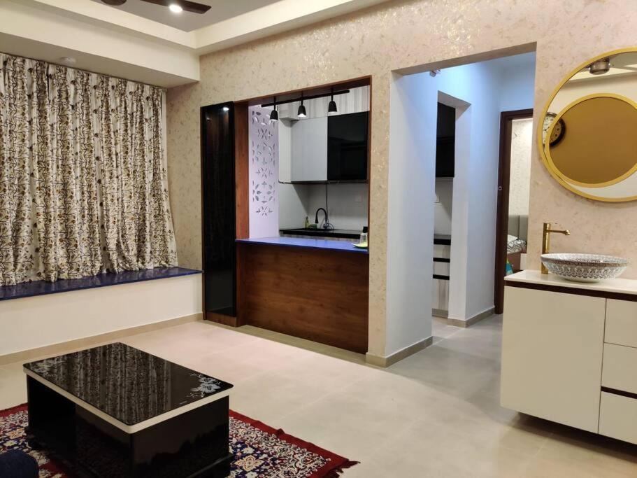 Cozy 1 Bhk Apartment In Bhartiya City Yelahanka Exterior photo